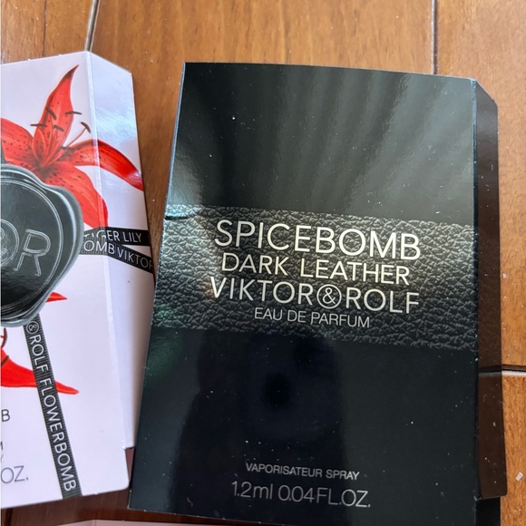 Viktor & Rolf sample Collection - Picture 4 of 6